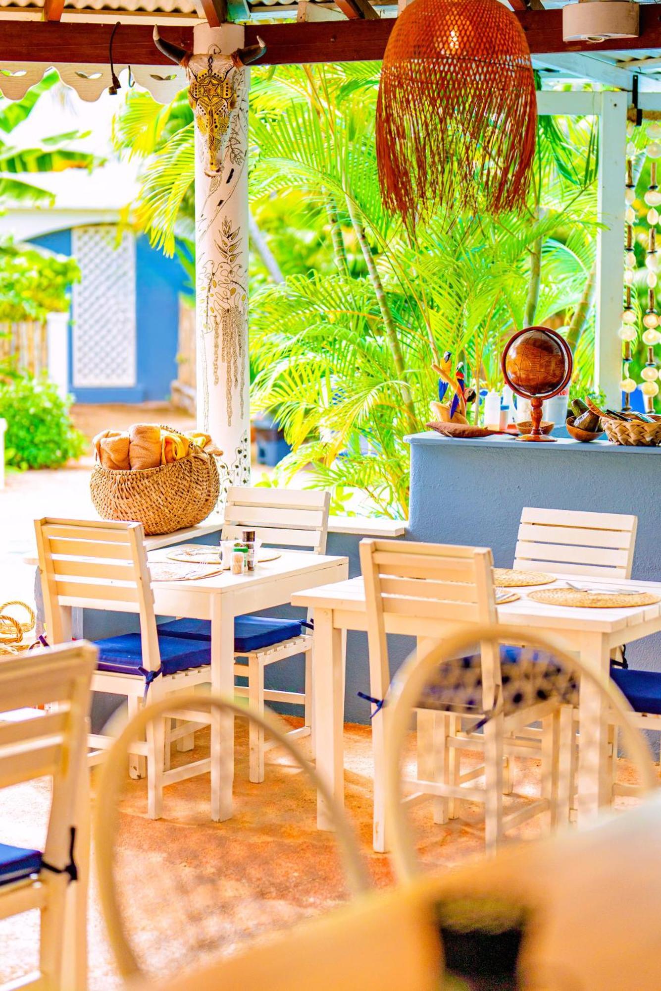 Le Bdm Playita Hotel Las Galeras Exterior photo